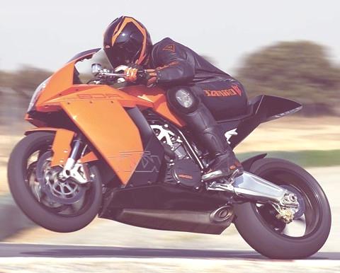 KTM_1190_RC8-2