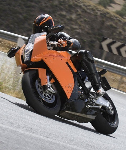 KTM_1190_RC8-4