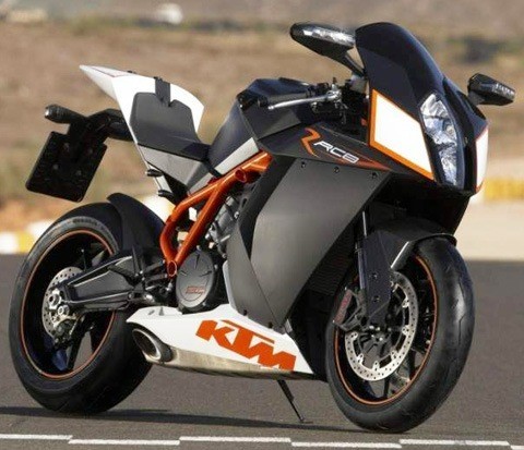 KTM_1190_RC8_R-3