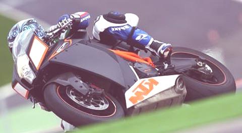 KTM_1190_RC8_R-4
