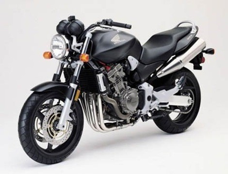 honda-cb-900-f-hornet-2002 2